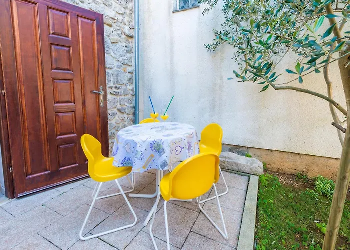 In Croatia Near The Adriatic Coast Casa vacanze *